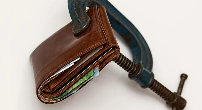 Utelier - allocating the budget - fashion start-upsp