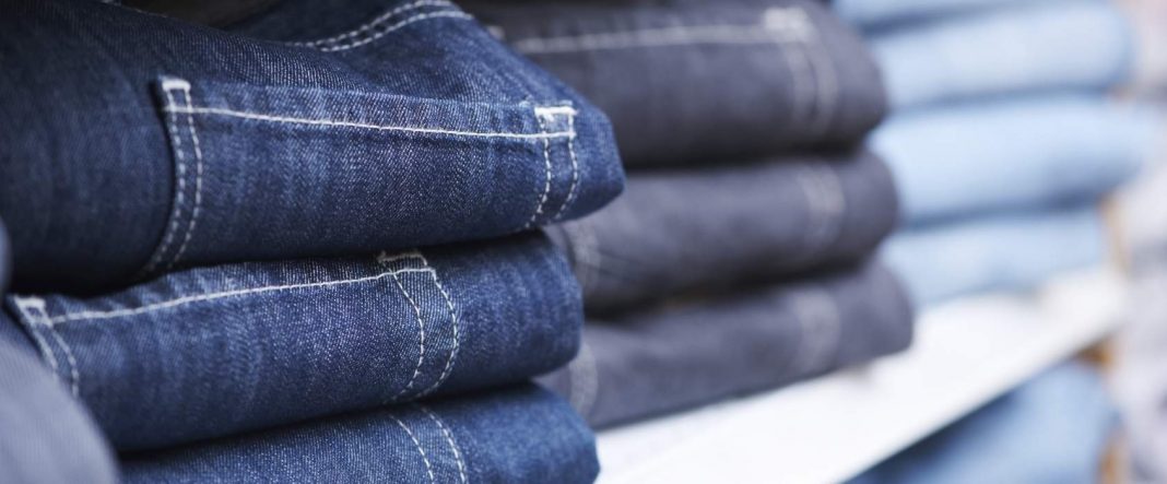 Why Denim Manufacturing is Bad for the Environment ...