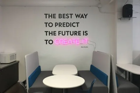 fashion trend forecasting agencies