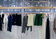 connect with retail buyers