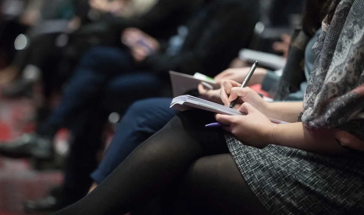 conference_business_fashion